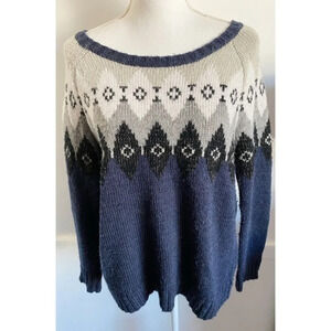 American Eagle - Wool Blend Navy Cream Sweater